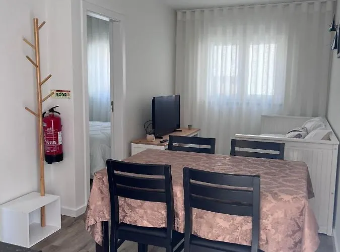 Casas Dona Emilia * 莱里亚维埃拉